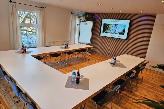 WhatsApp Image 2026-01-07 at 09.35.44